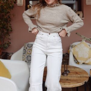 JEANS MOM BLANCOS COSTURAS CAMEL