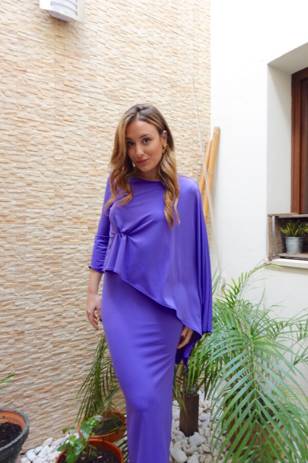 VESTIDO MANGA CAPA MALVA