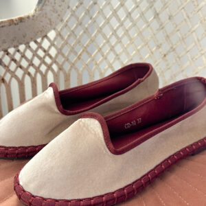BAILARINA BEIGE BURDEOS