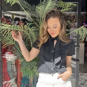 BLUSA DELIA NEGRA