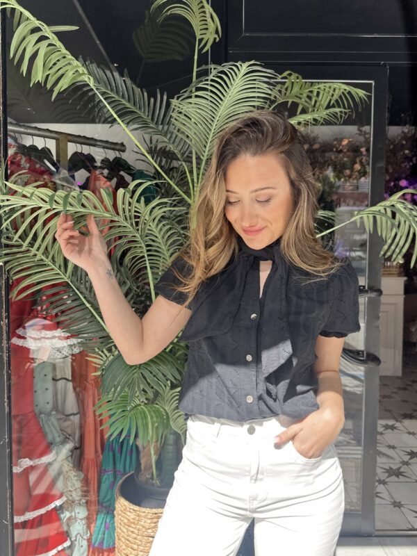 BLUSA DELIA NEGRA