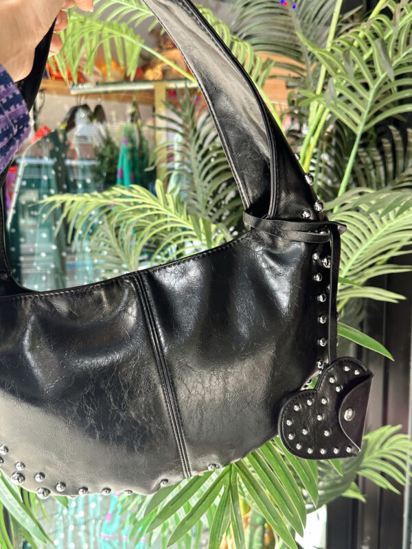 BOLSO CORAZÓN NEGRO
